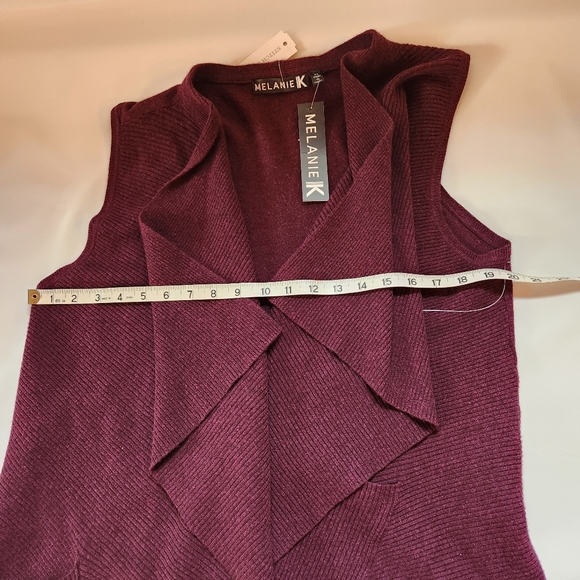 Melanie K Sleeveless Rectangle vest with Pockets Size XL NEW - Picture 13 of 13